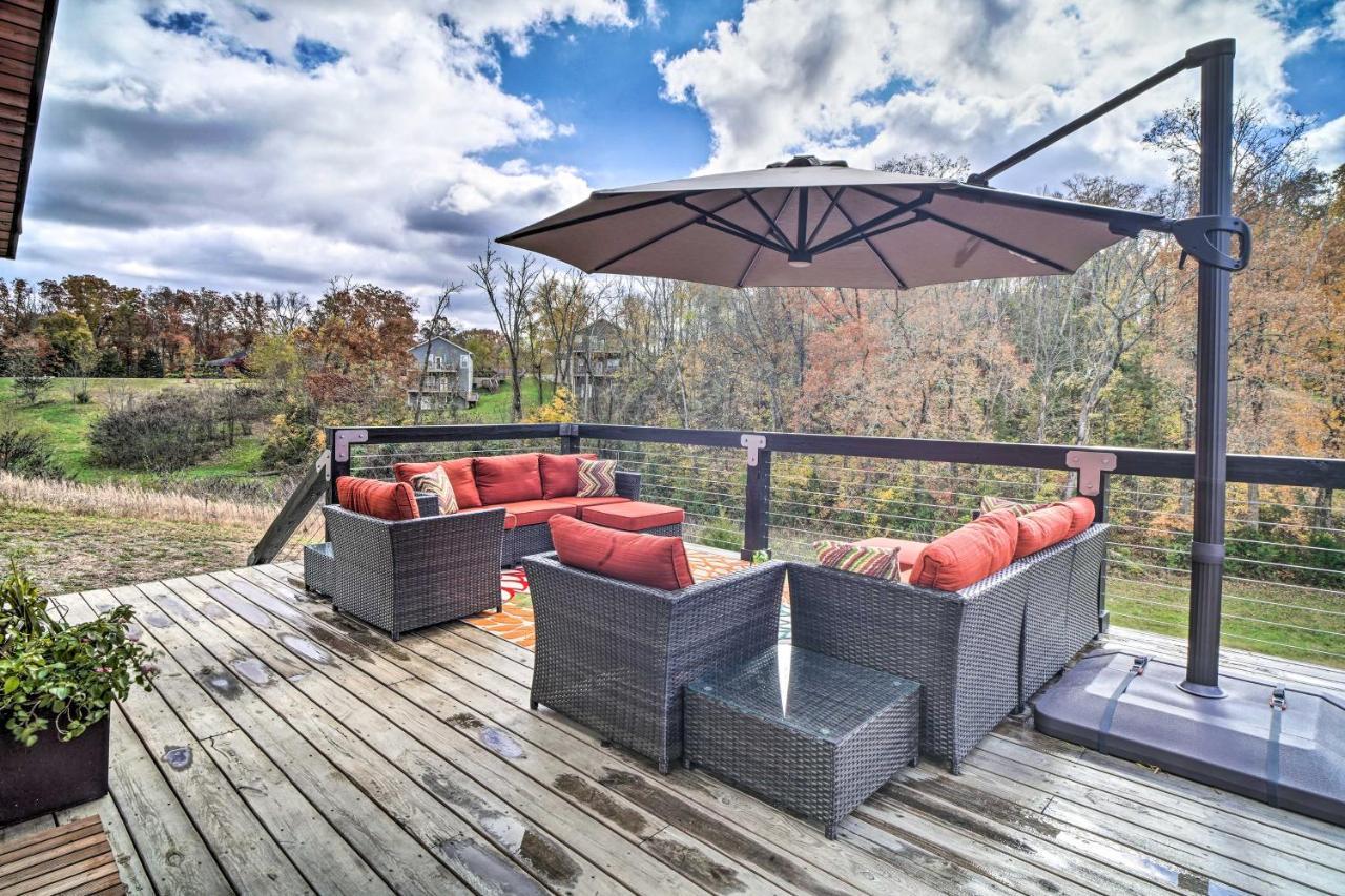Spacious Sevierville Home With Hot Tub! المظهر الخارجي الصورة